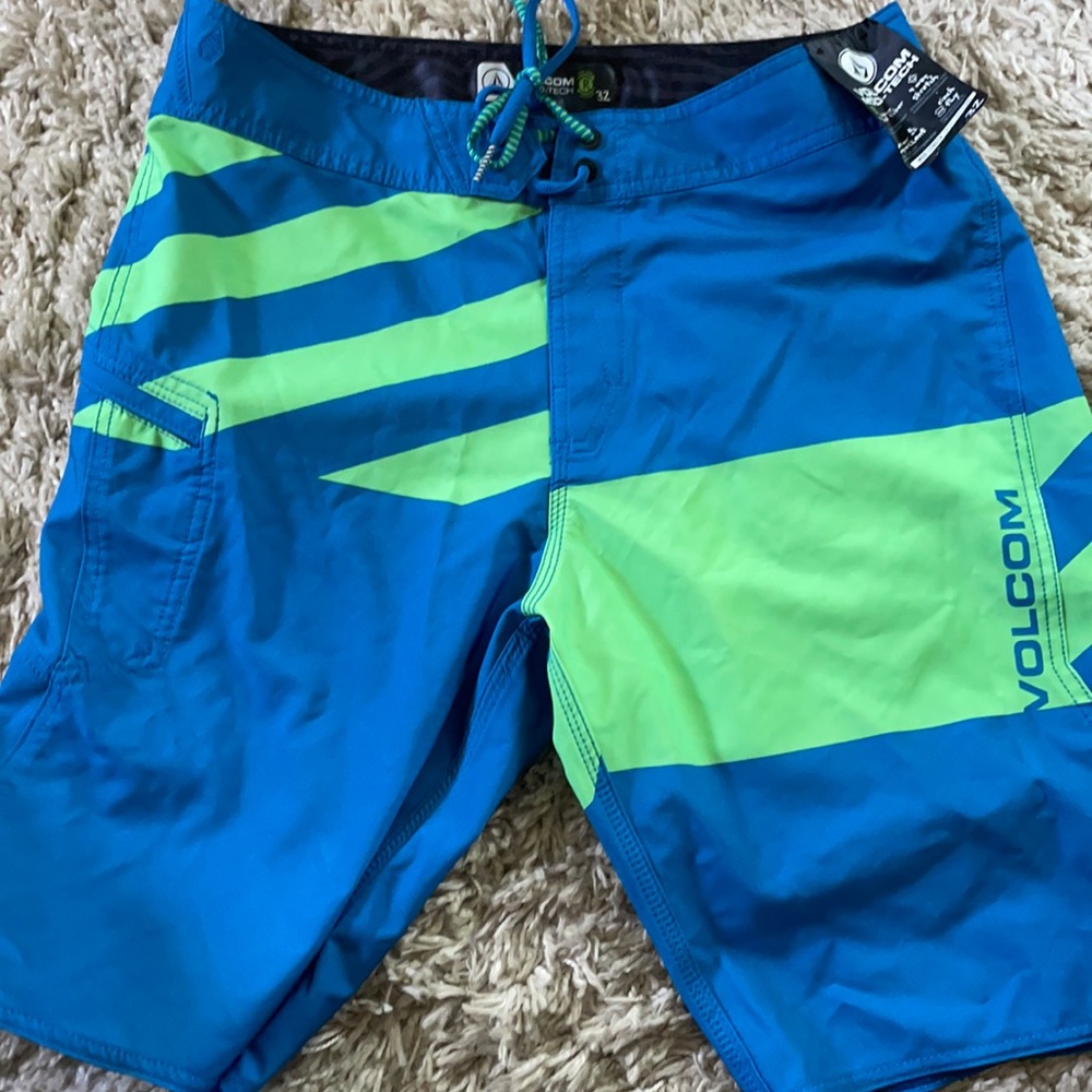 Volcom board short.